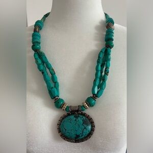 Turquoise Beaded Necklace with Pendant